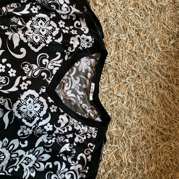 Rickis dress top - Picture 2 of 5